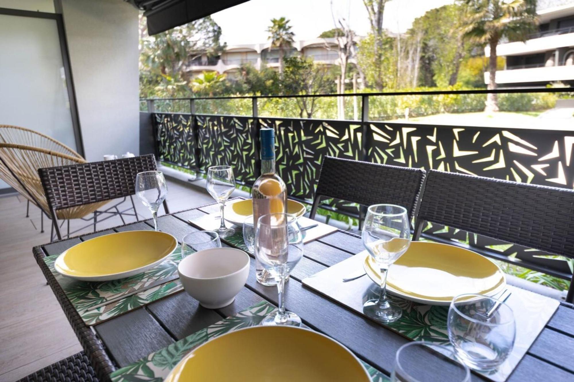 Appartamento 06Ah - Superb Waterfront T2 - Swimming Pool Villeneuve-Loubet Esterno foto