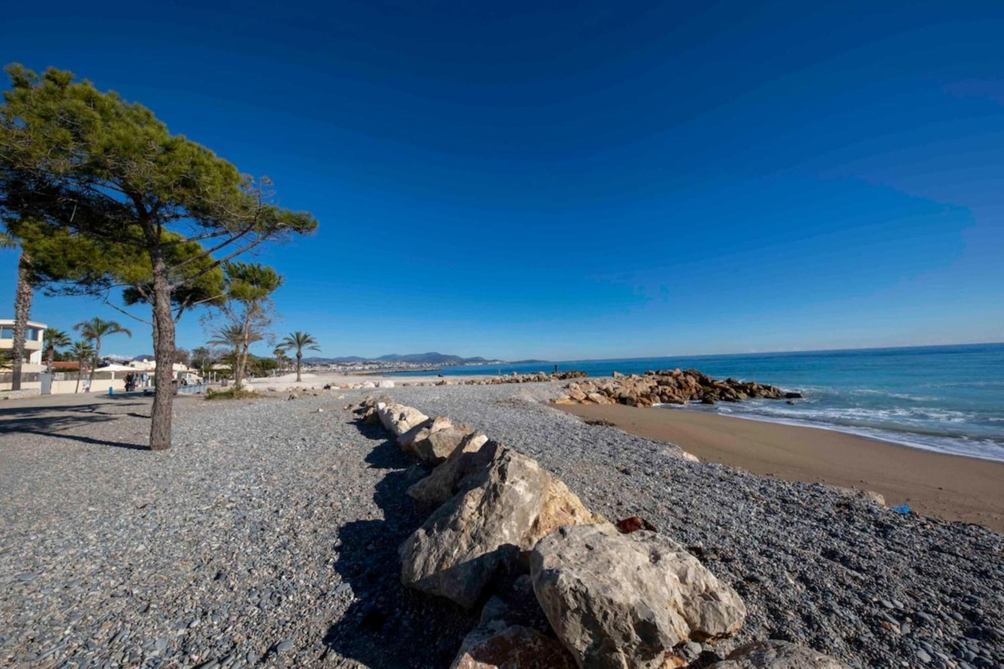 Appartamento 06Ah - Superb Waterfront T2 - Swimming Pool Villeneuve-Loubet Esterno foto