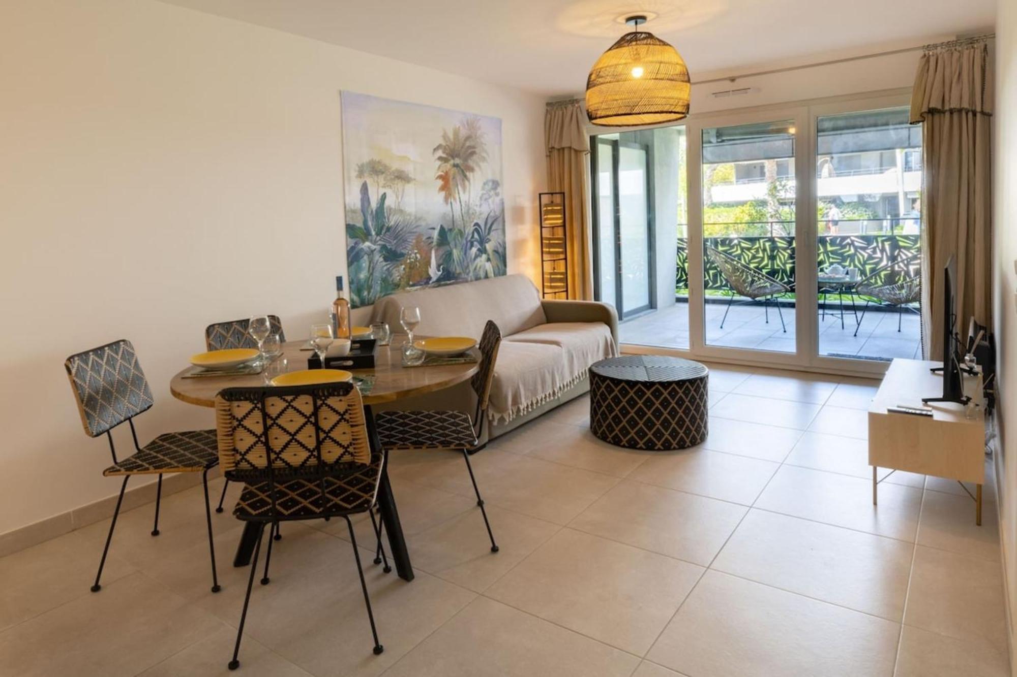 Appartamento 06Ah - Superb Waterfront T2 - Swimming Pool Villeneuve-Loubet Esterno foto